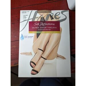Hanes Silk Reflections Contol Top‎ Toeless Style Q0B376 Natural Size EF